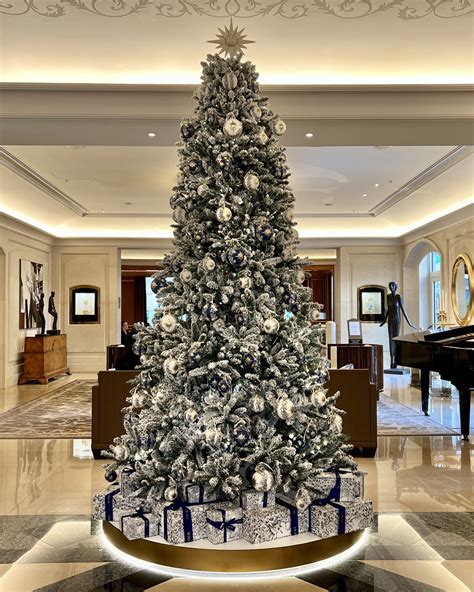 dior christmas tree 2023|Diors christmas decorations.